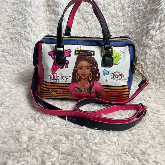 Nikky by Nicole Lee take me out small Satchel/Shoulder bag gold tone hardwares - Picture 3 of 15